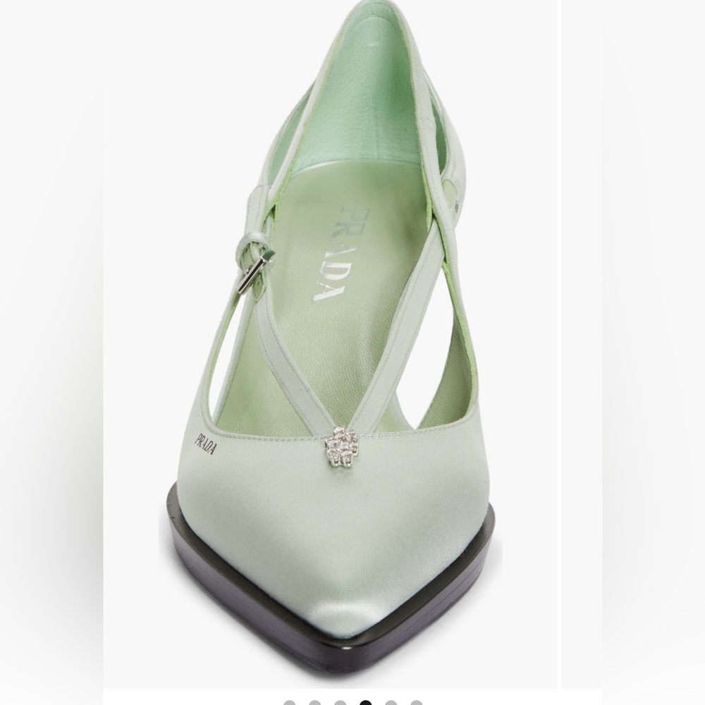 Prada Runway Pointed Toe Pump NIB - Size 41/Color Aqua